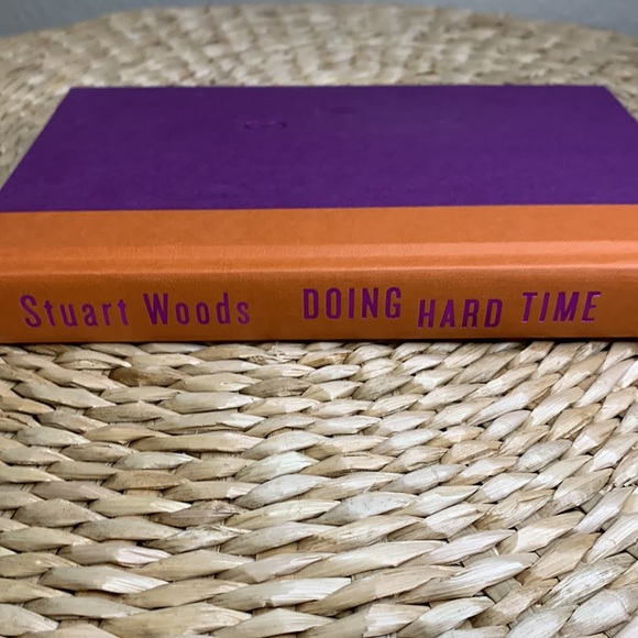 Doing Hard Time - A Novel by Stuart Woods - Picture 7 of 13